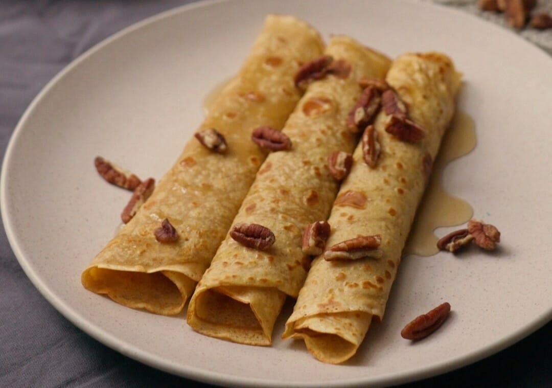 Crêpes à la citrouille et aux pacanes